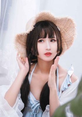 两男一女一起做韩国电影三级