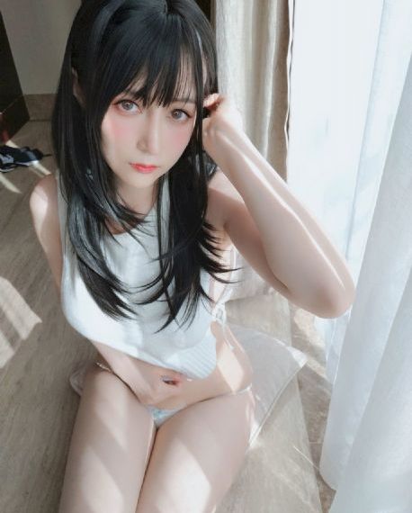 《女员工的滋味》3在线观看